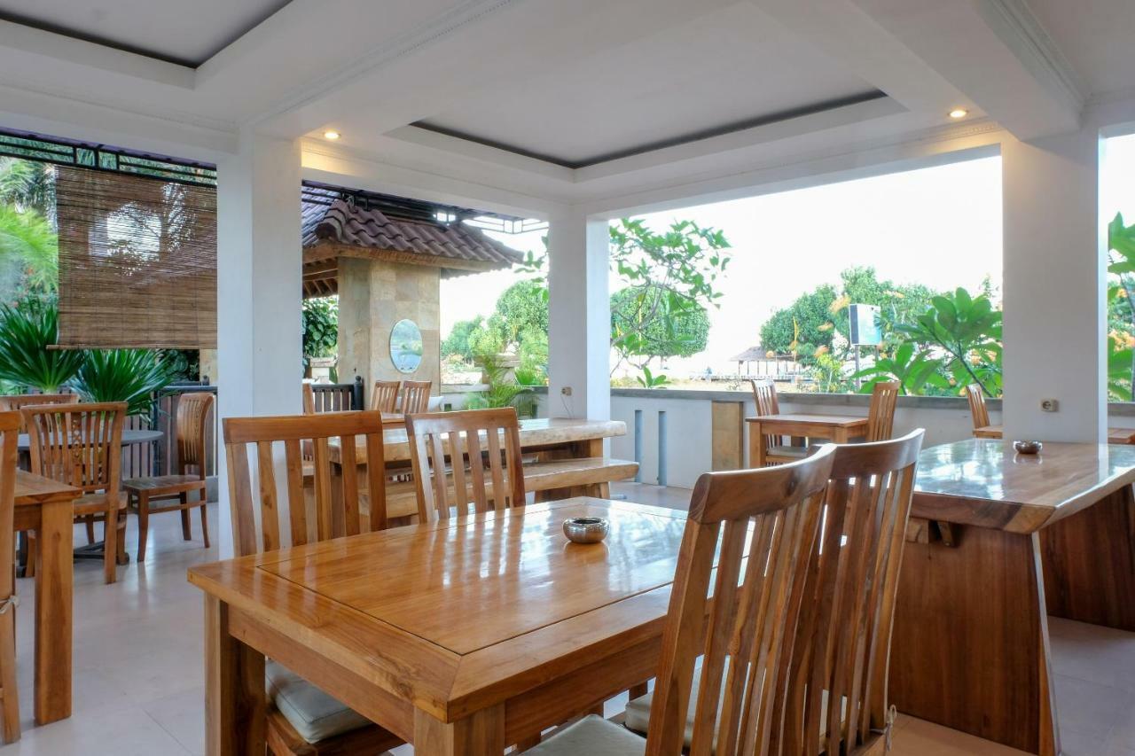 Friends Beach Hotel Kuta  外观 照片