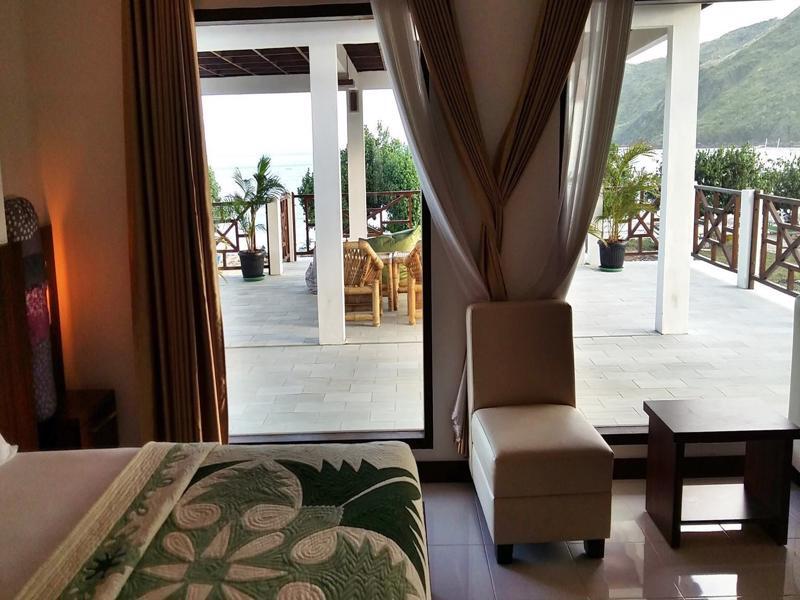 Friends Beach Hotel Kuta  外观 照片